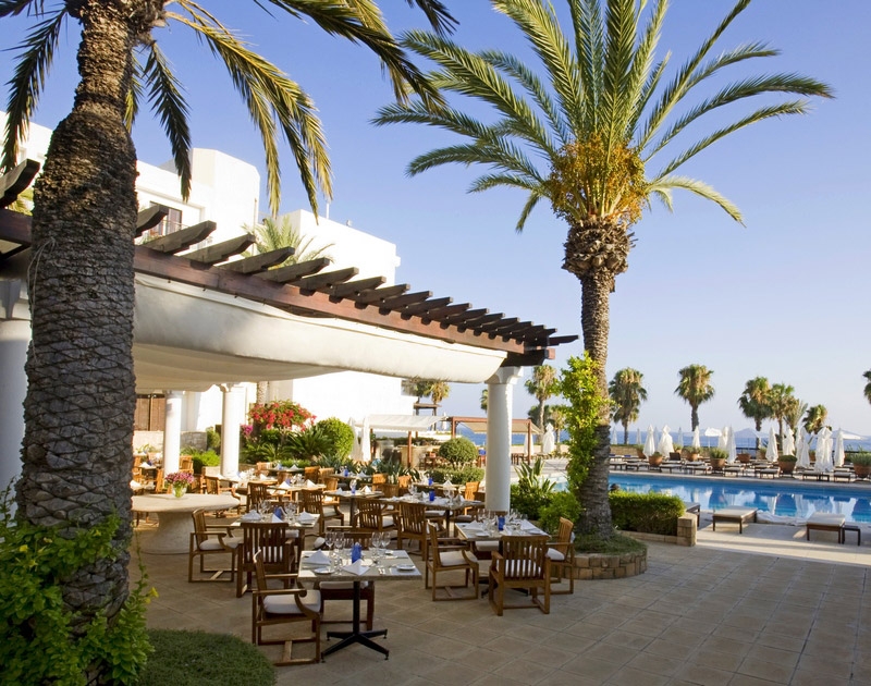 Restaurant extérieur  hôtel Annabelle 5 étoiles Chypre