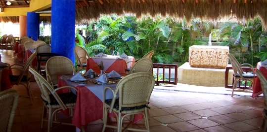 Restauration hôtel Gran Bahia Principe Tulum