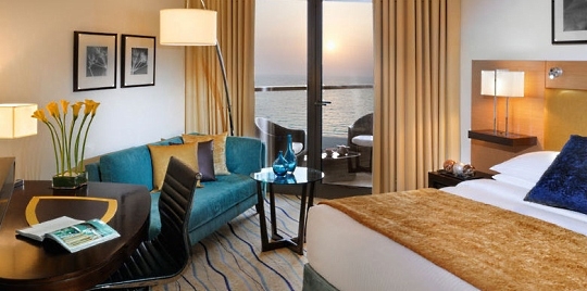 Moevenpick-Jumeirah-Beach2